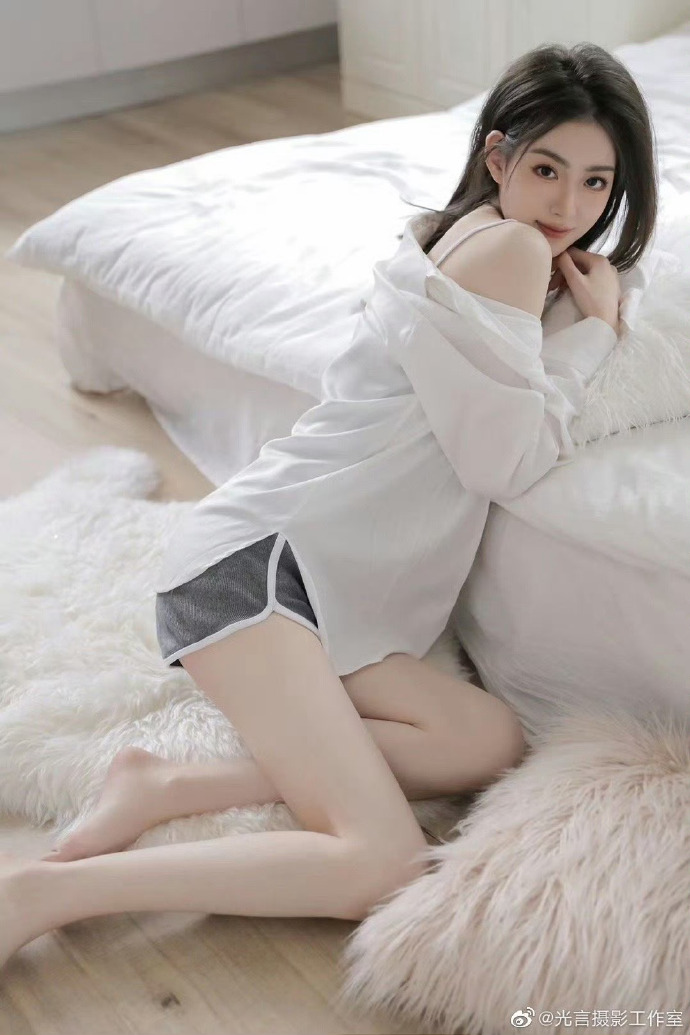 罗小黑战记2 封面